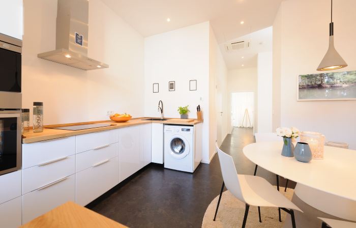 The Apartment Central