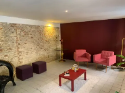 Reef Hostel & Pousada