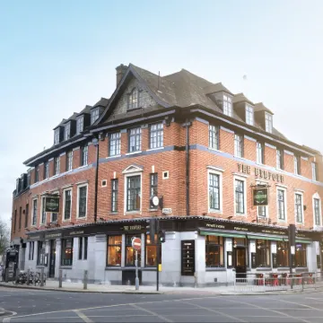 The Bedford Balham - Live Music Venue Hotels near Streatham
