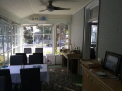 Seaway Manor B&B