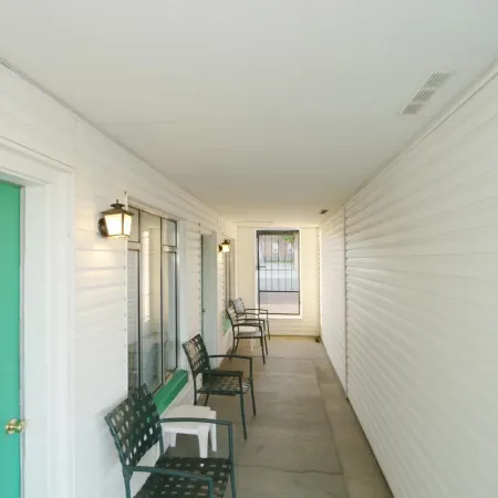 Town House Motel