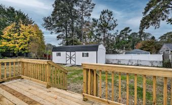 Updated North Beach Cottage Pet Friendly!