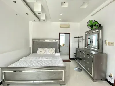 Homestay Co Gai Viet Hotels near Công viên Vincom Xuân Khánh