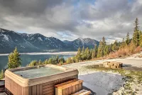 CLE Elum Lake Bunkhouse w/ Shared Hot Tub & Views! - appartements de vacances