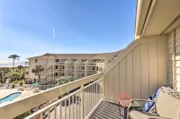 Beachfront Condo w/ Pool Access in Hilton Head! - Spa