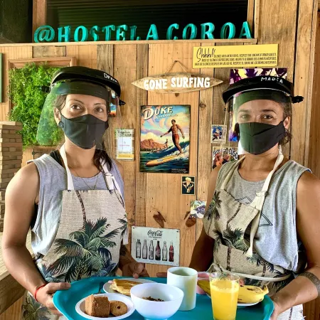 A Coroa Hostel & Suites