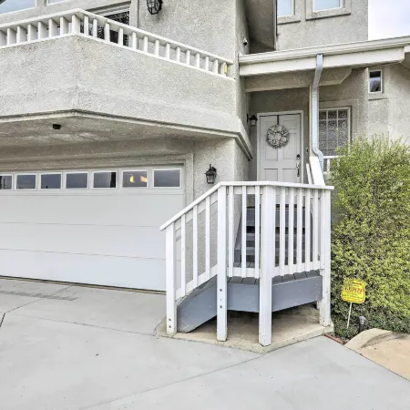 Ideally Located Ocean Escape Near Beach and Wineries