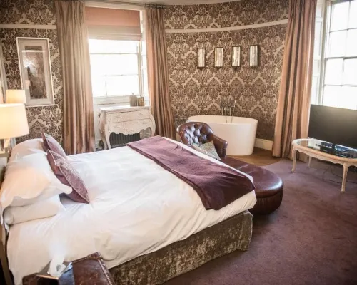The Royal Hotel Hotels in Carnforth