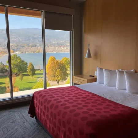 Penticton Lakeside Resort