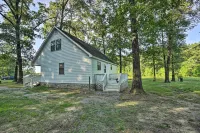 Peaceful Broken Bow Cottage w/ Fire Pit! - 3-Star