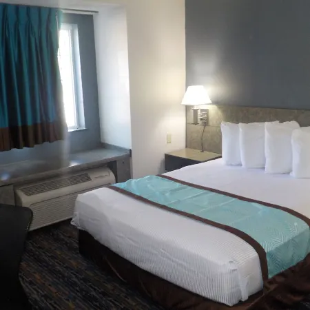 MJ Inn and Suites