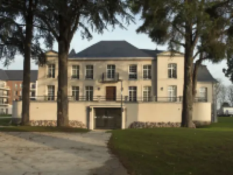 金鐘莊園 莫伯日酒店