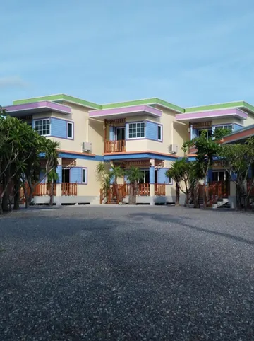 รูปภาพของแสนสุข รีสอร์ท