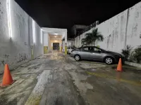 Hotel Doralba Inn - parking