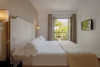 Hotel Infanta Leonor Hotels in Écija