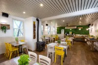 Kibbutz Malkiya Travel Hotel - Frühstück