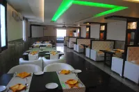 Hotel Mansarover Paradise - breakfast