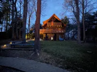 SML Lake Cabin Serenity Point: Relax, Paddle, Campfires, Sunrise Views, Unplug