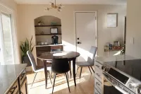 Spacious 4BR Home+Patio Retreat