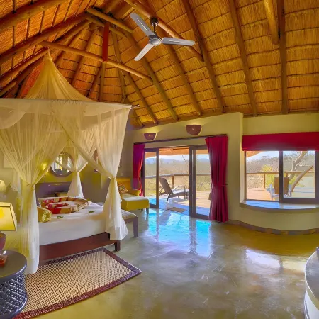 Motswiri Private Safari Lodge
