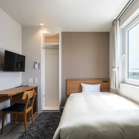 Hotel Crownhills Goi