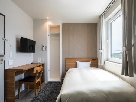 Hotel Crownhills Goi