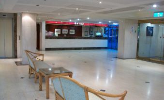 Kinsa Holiday Hotel