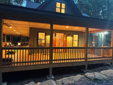 Retreat - Creek, Sliding Rock, Waterfalls, Fishing, Hiking, Hot Tub, Fire Pit