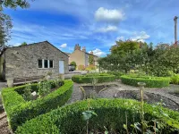 Ivy Cottage