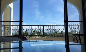 Happiness house sea view B&B