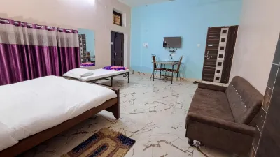 LD Guest House, Ayodhya Отели рядом с Ayodhya Airport