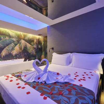Suite Quarto Miglio Hotels near Appia Antica