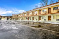 OYO Hotel Downtown Peoria I-74 - 2 Sao