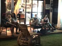巴朗德貝德 URT 飯店