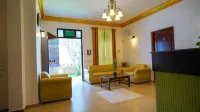 Serene Villa Airport Transit Hotels in Seeduwa