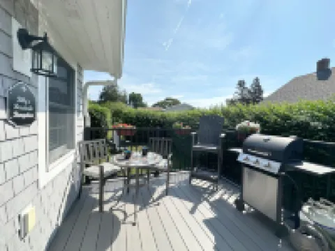 Billy's Beachside Bungalow Hotels in Rye