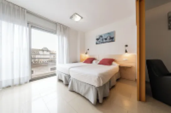 Neptuno Apartments