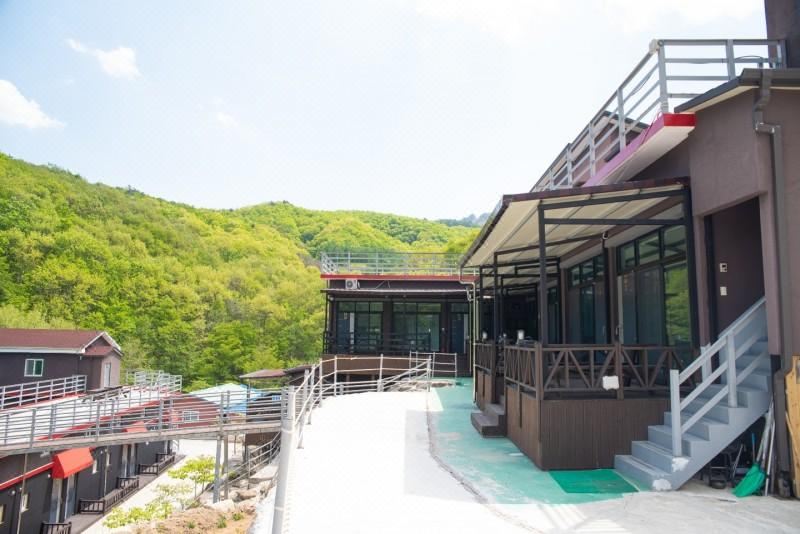 숙소 내부 전경