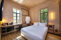Nearchou Boutique Hotel - baignoire