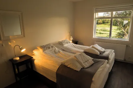 Breidamyri Farm Apartments Отели в г. Thingeyjarsveit