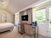 เฟลตเชอร์ โฮเทล - เรสเตอรองต์ วิคตอเรีย - โฮนเดอร์ลู โรงแรมในฮอนเดอร์ลู