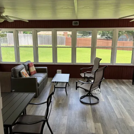 Spacious, Remodeled, in a Quiet Family Oriented Neighborhood