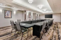 Drury Inn & Suites Atlanta Morrow فنادق في Morrow