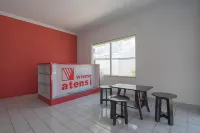 紅多茲Plus飯店-近阿倫阿倫庫寧岡