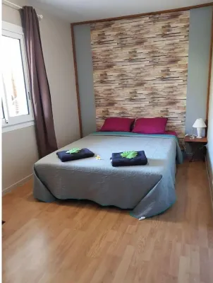 Driftwood-small house next to large cove Hotels near Grande Anse beach