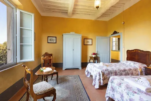 Camere All'ultimo Piano di una Villa Rinascimentale Toscana