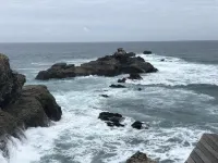 Best location in Salinas, beachfront location near to bars and restaurants.