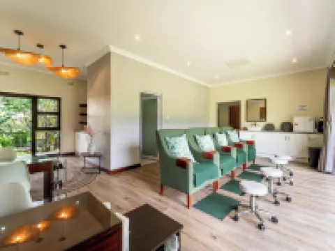 Insika Lodge Hotels in Hwange