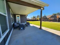 Monthly Vacation Rental in the gorgeous Flathead Valley! - Bungalows