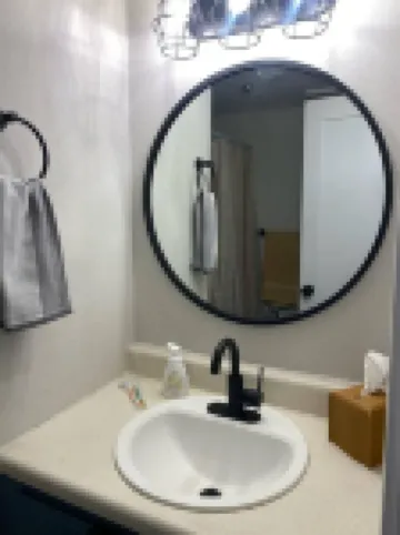 Charming/Cozy/1 Bedroom